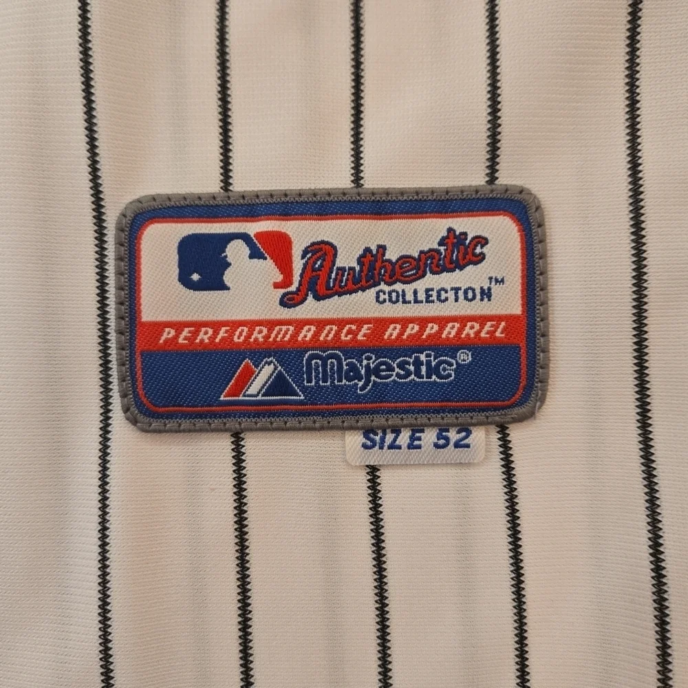NWT Authentic Majestic Derek Jeter #2 New York Yankees Pin Stripe Jersey Size 52